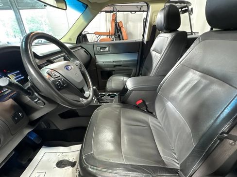 Used 2014 Ford Flex Limited w/ Equipment Group 303A AWD/4WD image 17