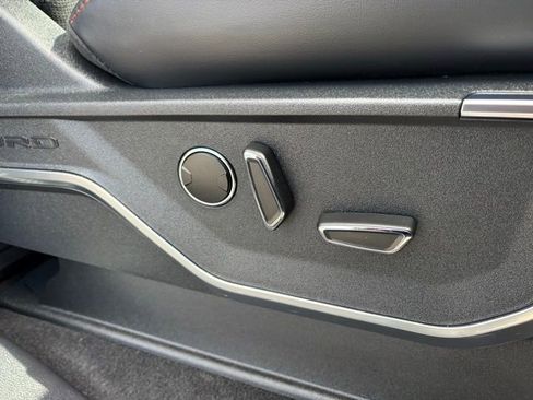 Used 2024 Ford F150 Raptor image 36