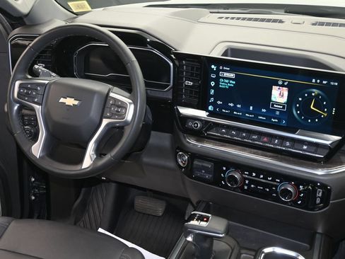 Certified 2023 Chevrolet Silverado 1500 LTZ w/ LTZ Premium Package AWD/4WD image 14
