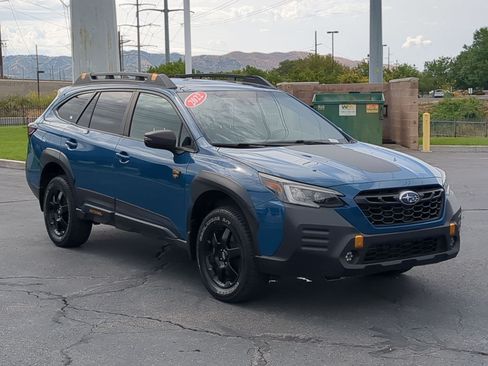 Used 2022 Subaru Outback Wilderness w/ Wilderness Package AWD/4WD image 8