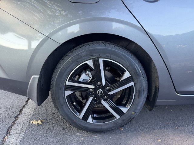 Used 2024 Nissan Sentra SV FWD image 43
