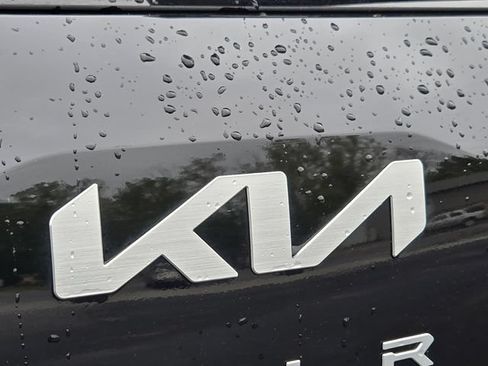 Used 2025 Kia Telluride S AWD/4WD image 20