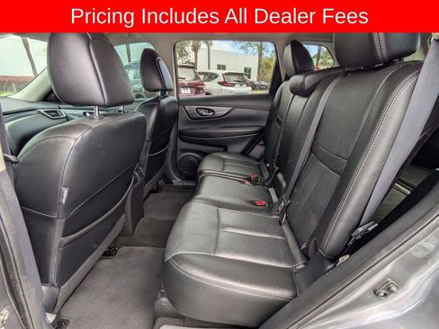 Used 2016 Nissan Rogue SL w/ SL Premium Package FWD image 14
