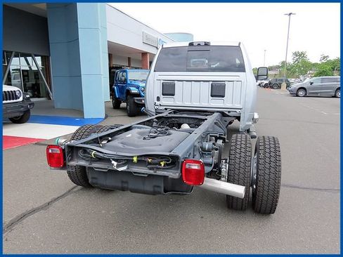 New 2026 RAM 5500 4x4 Crew Cab w/ Laramie Trim Package image 6