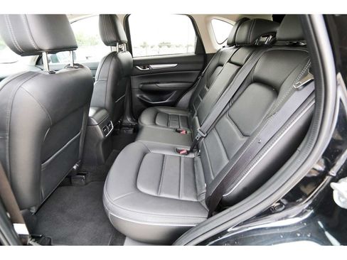 Used 2025 MAZDA CX-5 AWD 2.5 S w/ Preferred Package image 12