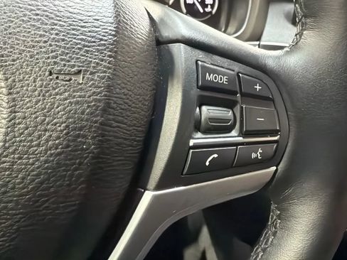 Used 2016 BMW X5 xDrive40e AWD/4WD image 11