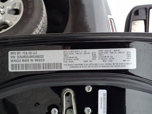 Used 2024 RAM 2500 Big Horn w/ Bed Utility Group image 16