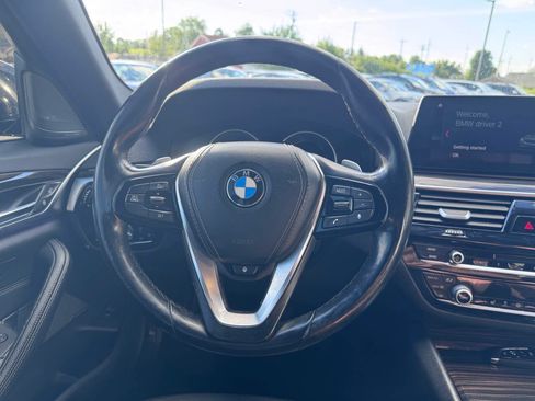 Used 2018 BMW 530i xDrive AWD/4WD image 22