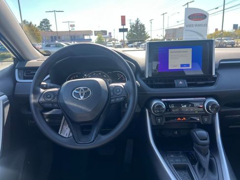 New 2025 Toyota RAV4 XLE image 13