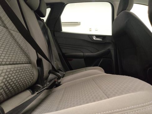 Used 2021 Ford Escape SE FWD image 19