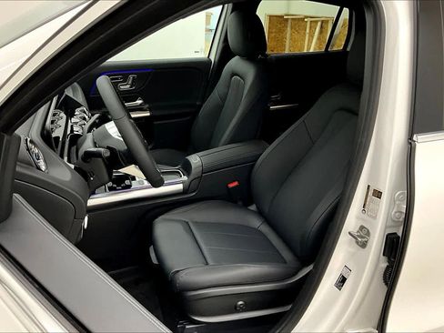 New 2026 Mercedes-Benz GLA 250 image 9