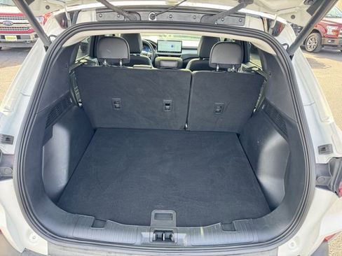 Used 2025 Ford Escape Platinum w/ Premium Technology Package image 33