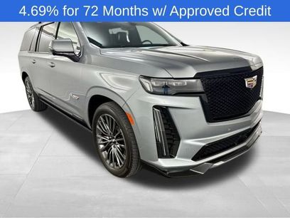 Used 2024 Cadillac Escalade ESV V
