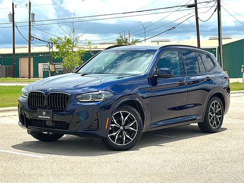 Certified 2024 BMW X3 sDrive30i w/ Premium Package RWD image 2