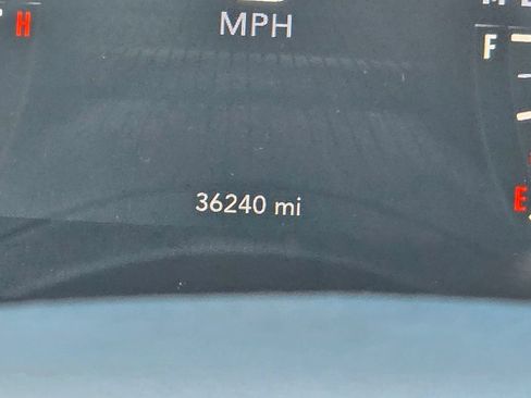 Used 2018 Dodge Challenger R/T Scat Pack RWD image 37
