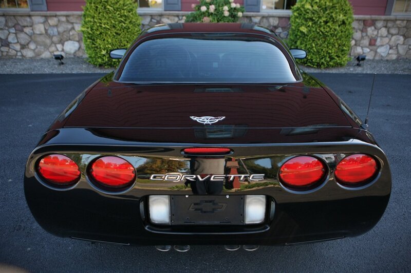 Used 2003 Chevrolet Corvette Z06 RWD image 12