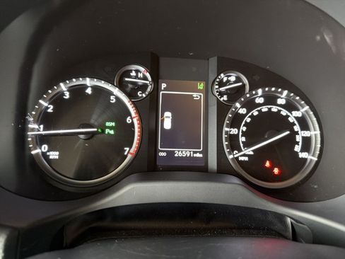 Certified 2023 Lexus GX 460 Premium AWD/4WD image 17