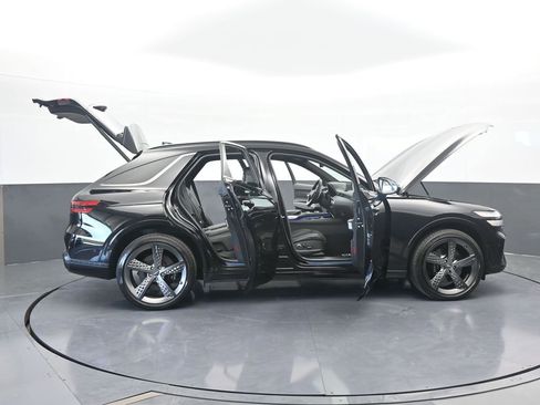 Used 2024 Genesis GV70 2.5T w/ Sport Prestige Package image 84