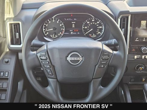 Used 2025 Nissan Frontier SV RWD image 22