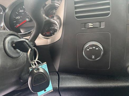 Used 2013 Chevrolet Silverado 1500 LT w/ All-Star Edition image 24