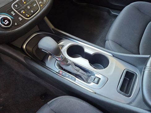 Used 2024 Chevrolet Malibu LT FWD image 19