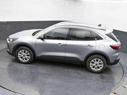 Used 2024 Ford Escape Active image 17
