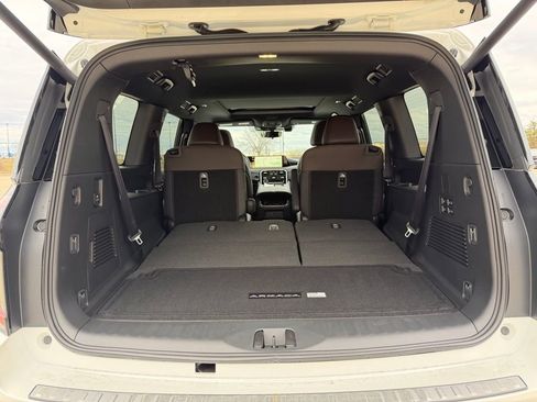 New 2026 Nissan Armada Platinum image 15