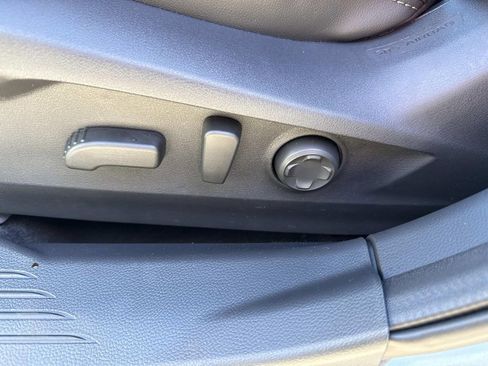 New 2025 Subaru Outback Limited image 24