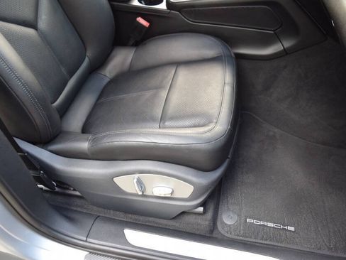 Used 2016 Porsche Macan S AWD/4WD image 52
