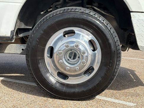 Used 2022 Ford F350 Lariat w/ Lariat Value Package image 8