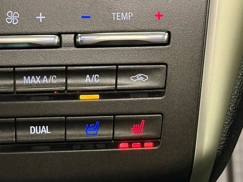 Used 2019 Lincoln MKC Reserve w/ MKC Climate Package image 25