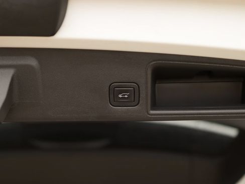 Used 2019 GMC Terrain SLT w/ Preferred Package AWD/4WD image 27