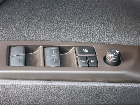 Used 2023 Toyota Camry LE image 39