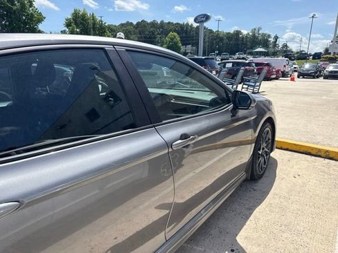 Used 2025 Toyota Camry XSE FWD image 23