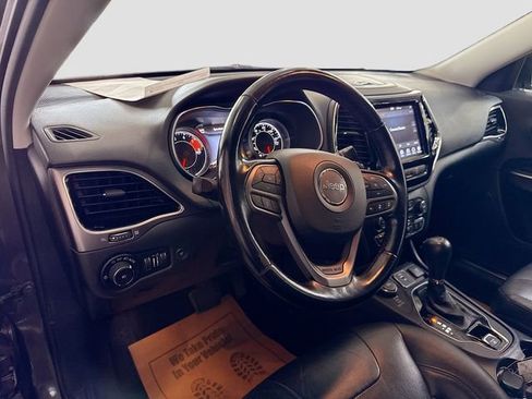 Used 2021 Jeep Cherokee Limited AWD/4WD image 10