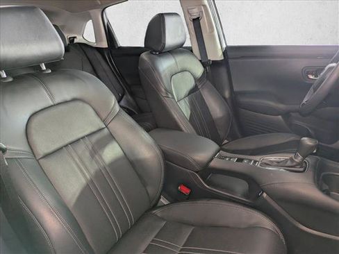 Used 2024 Honda HR-V EX-L image 21