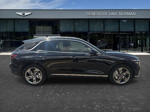 Used 2025 Genesis Electrified GV70 w/ Prestige Package AWD/4WD image 4
