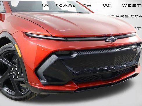 Used 2024 Chevrolet Equinox EV RS w/ LPO, Trailering Package image 51