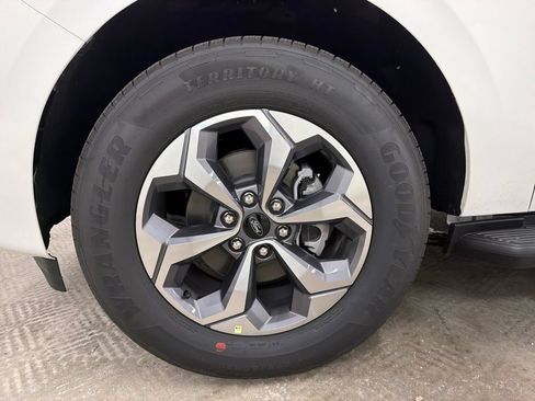 New 2027 Ford Expedition Active RWD image 11