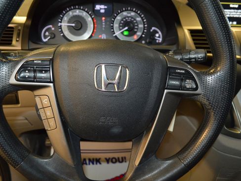 Used 2016 Honda Odyssey LX image 18