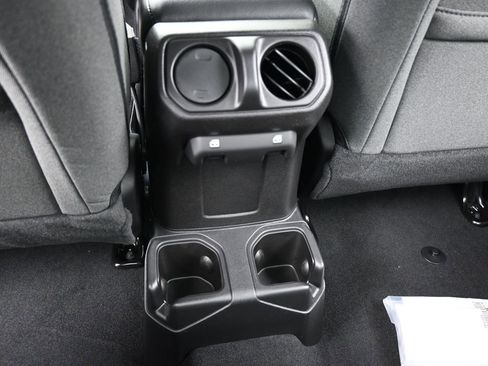 New 2026 Jeep Gladiator Sport image 31