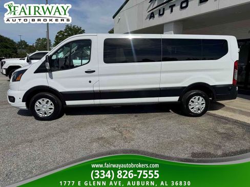 Used 2024 Ford Transit 350 XLT image 9