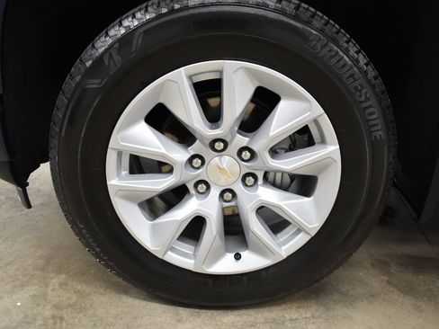Used 2021 Chevrolet Silverado 1500 Custom w/ LPO, Dark Essentials Package AWD/4WD image 33