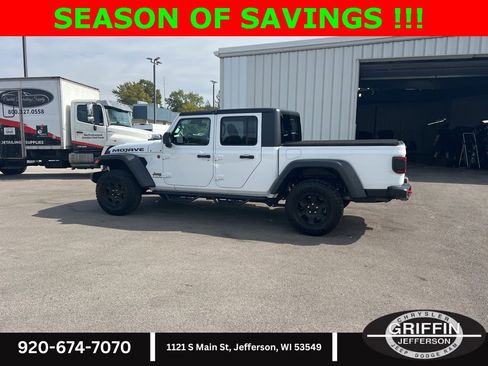 Used 2021 Jeep Gladiator Mojave w/ LED Lighting Group image 15