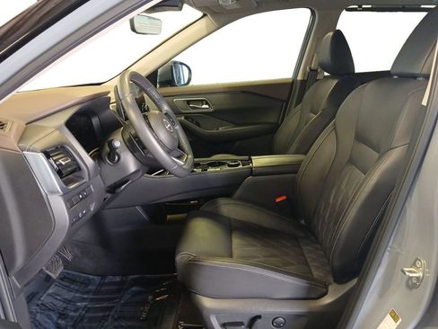 Used 2023 Nissan Rogue Platinum w/ Platinum Premium Package AWD/4WD image 9