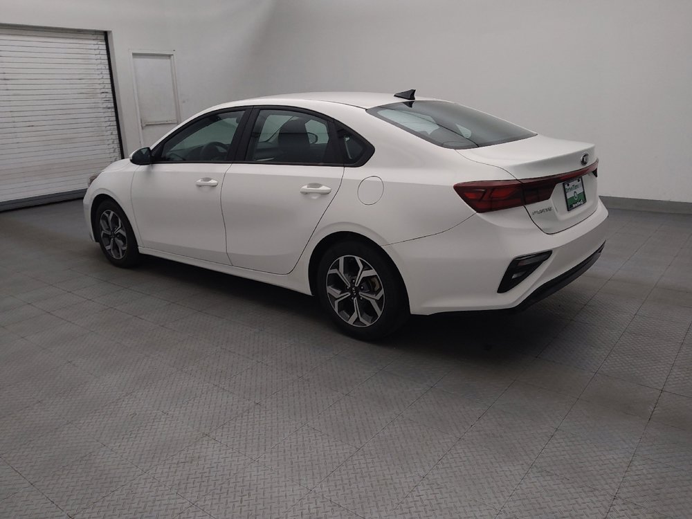 Used 2021 Kia Forte LXS FWD image 3