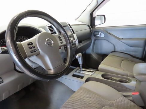 Used 2019 Nissan Frontier SV w/ Value Truck Package image 4