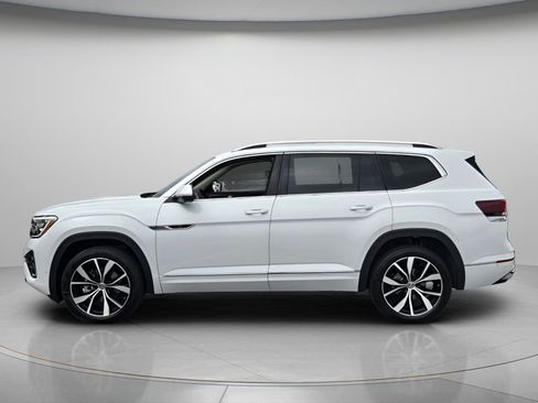New 2026 Volkswagen Atlas SEL Premium R-Line AWD/4WD image 2
