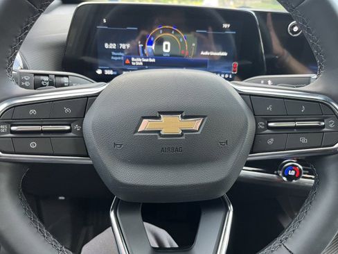 New 2026 Chevrolet Equinox LT w/ Convenience Package II image 13