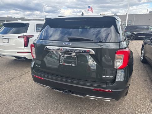 Used 2023 Ford Explorer XLT w/ Equipment Group 202A AWD/4WD image 14